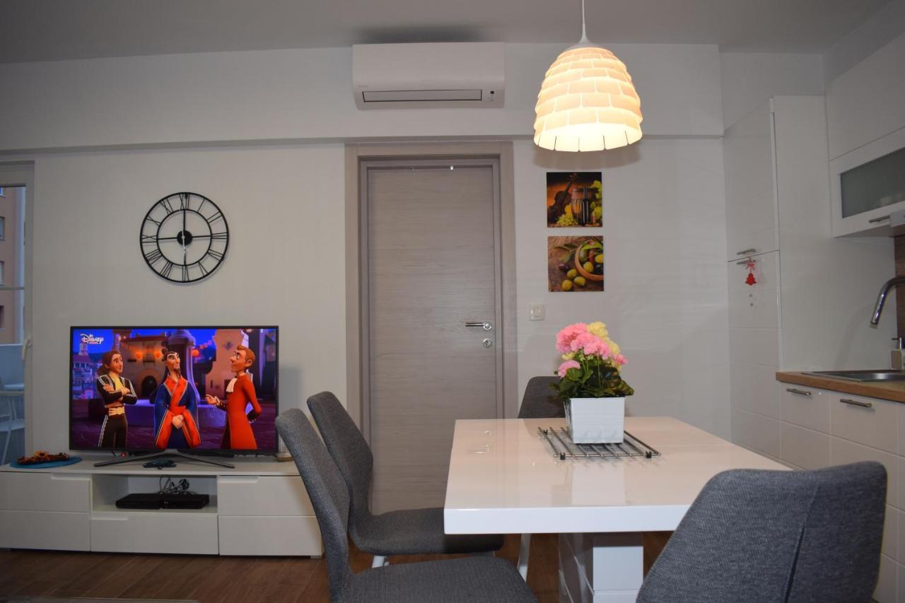 Apartment Trixi Pula Exterior photo